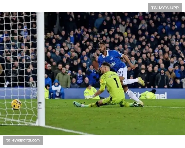 埃弗顿防守定位球存在隐患，角球任意球防守组织混乱